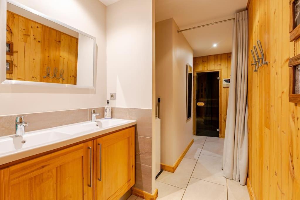 Appartement En Chalet Individuel Sauna Piscine Valmeinier Exterior foto